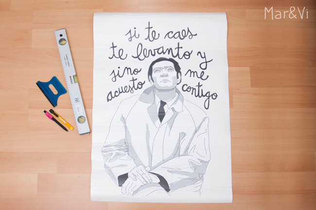 colocar un vinilo decorativo: materiales