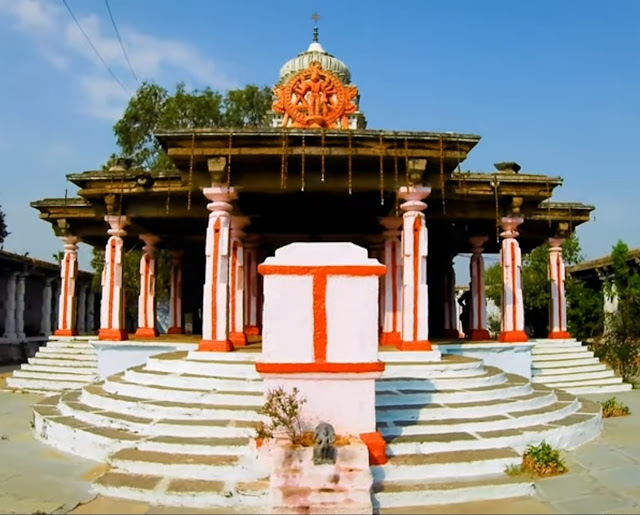 Sri Lakshmi Venkateswara Swamy Temple in Injapur near Hyderabad - 400year old temple stands test of time