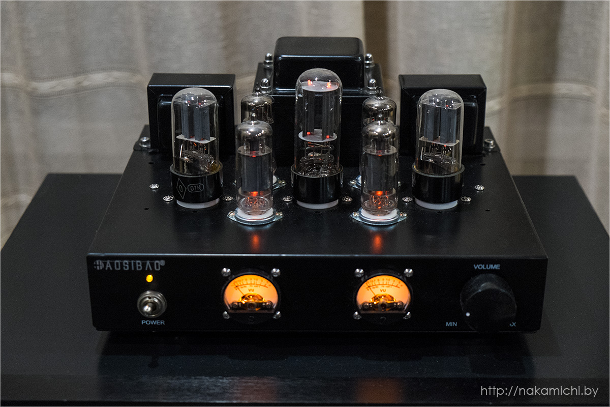 Vintage Audio Tube Amplifier