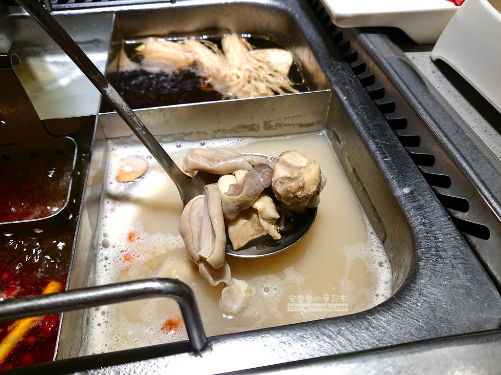 板橋美食,海底撈火鍋板橋店,火鍋美甲服務