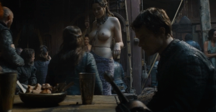 Gemma Whelan: "Οι σκηνές σεξ στο Game of Thrones ήταν ένα χάος" Β...