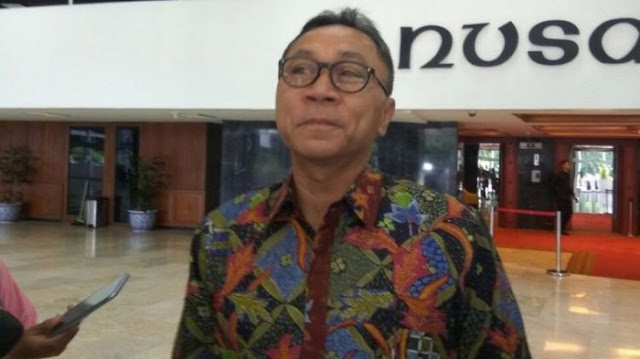 Jokowi Tidak Mengundang Zulkifli Hasan Saat Rapat Ketua Umum Parpol Koalisi