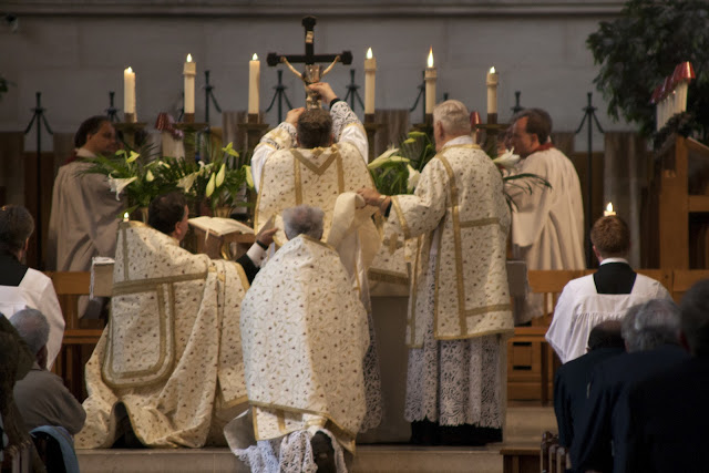 CATHOLICVS: Pontifical en Southwark (Reino Unido), Confirmaciones en ...