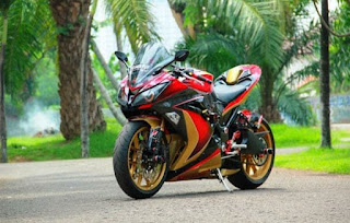 Modifikasi ninja 250 F1 Modifikasi ninja 250 F1