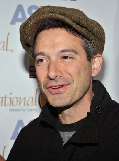 NOTICIAS Y EFEMERIDES MUSICALES Y DEL CINE: ADAM HOROVITZ, UN 31 DE ...