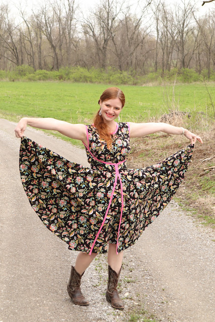 The Sewing Goatherd: Finally Making the Walk-Away Dress - Butterick 4790