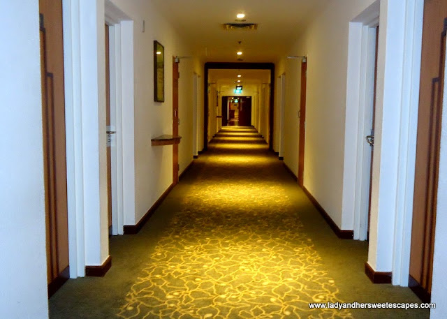 hallway of Ambassador Transit Hotel Singapore