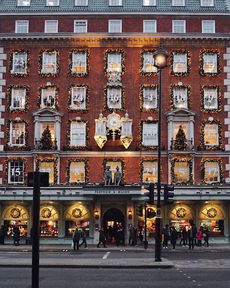 What to see and do in Piccadilly, London (Festive Edition) — exploring edinburgh