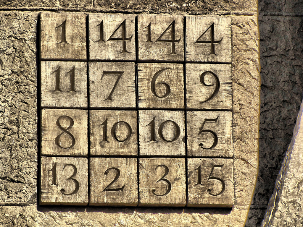 Matemático Soriano EL CUADRADO "MÁGICO" DE LA SAGRADA FAMILIA