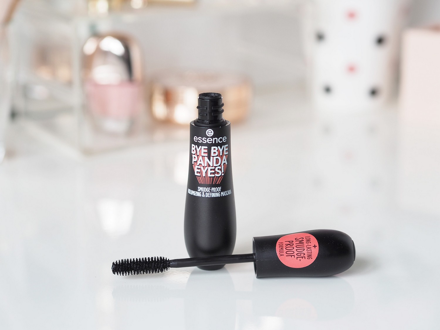 Essence Bye Bye Panda Eyes Smudge Proof Volumizing Defining Mascara Mateja S Beauty Blog