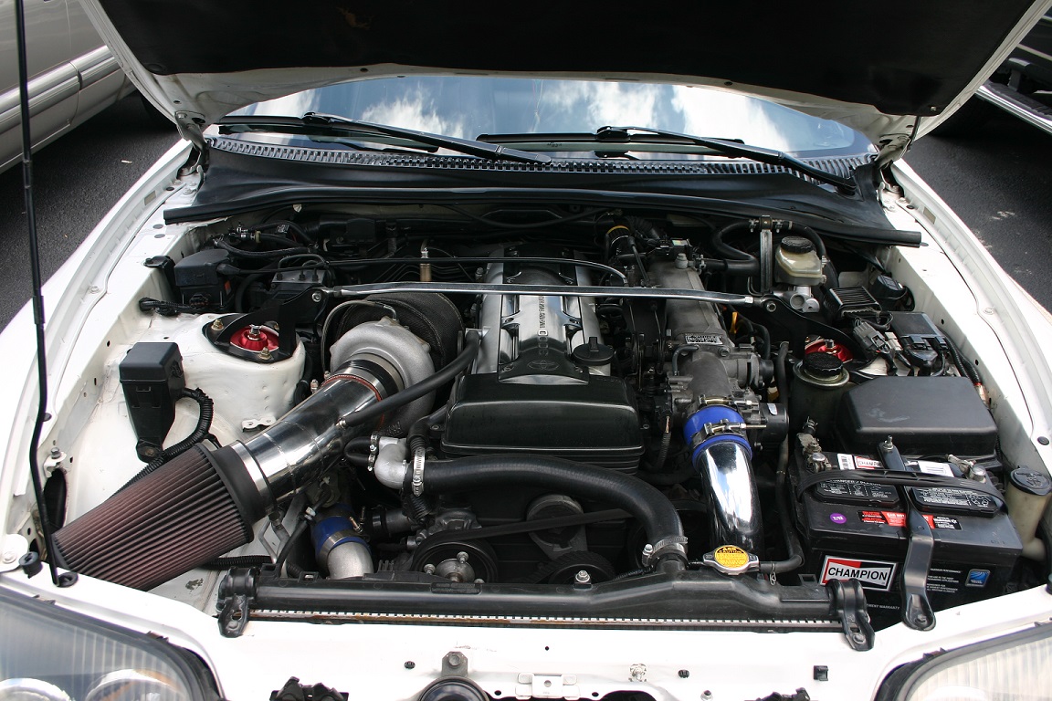 As far as i can tell, it's exactly the same engine bay. 