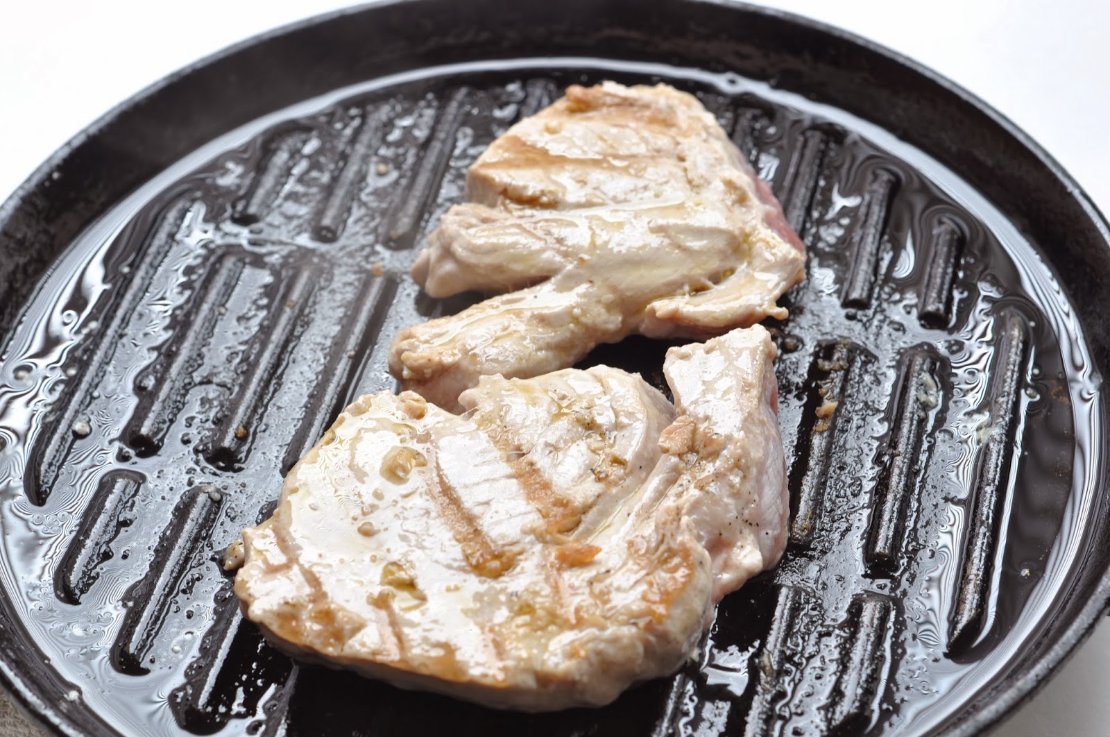 Simple Food Seared Tuna with Mexican Rice.