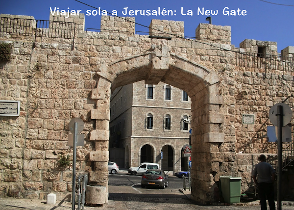 Fotografía de la Puerta Nueva. Jerusalén sola