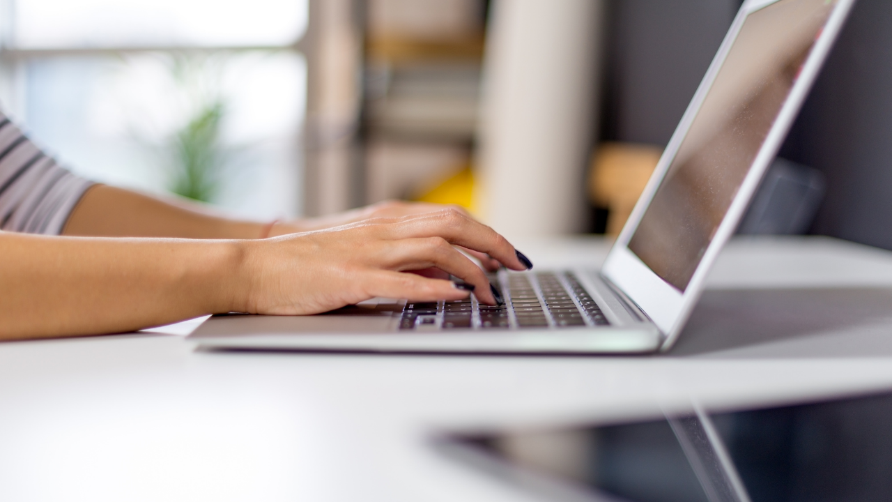 Aplikasi Latihan Mengetik 10 Jari Online Terbaik Aplikasi Latihan Mengetik 10 Jari Online Terbaik