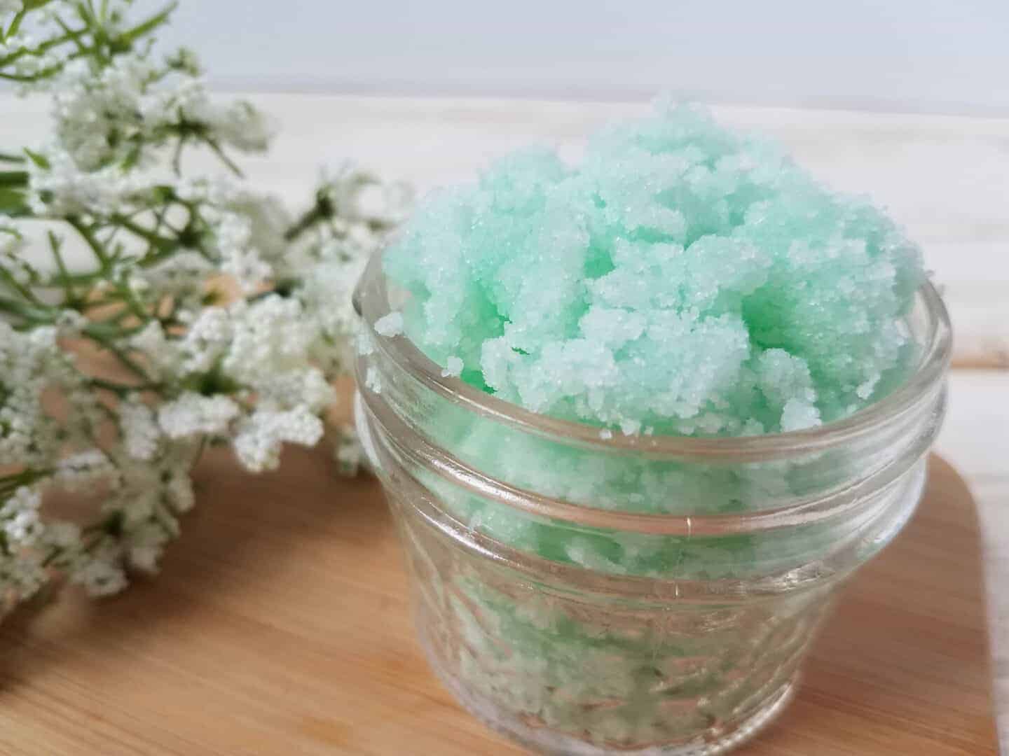 40 Homemade DIY Gift Ideas For Her - Ecomomical