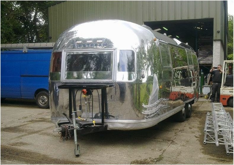 Beautiful Reconditioned Vintage AirStream Food Trailer For