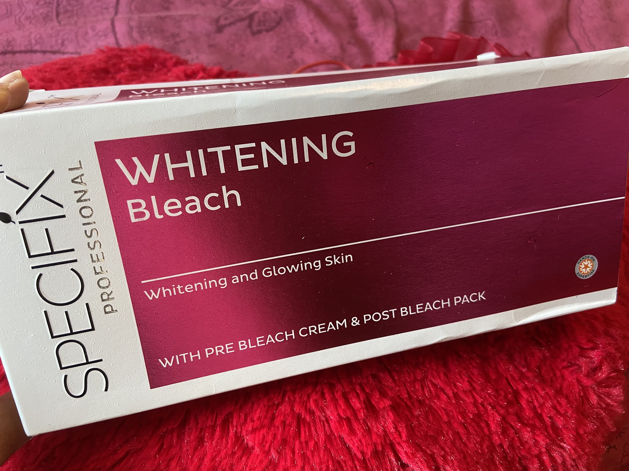 VLCC Specifix Professional Whitening Bleach Review 2020