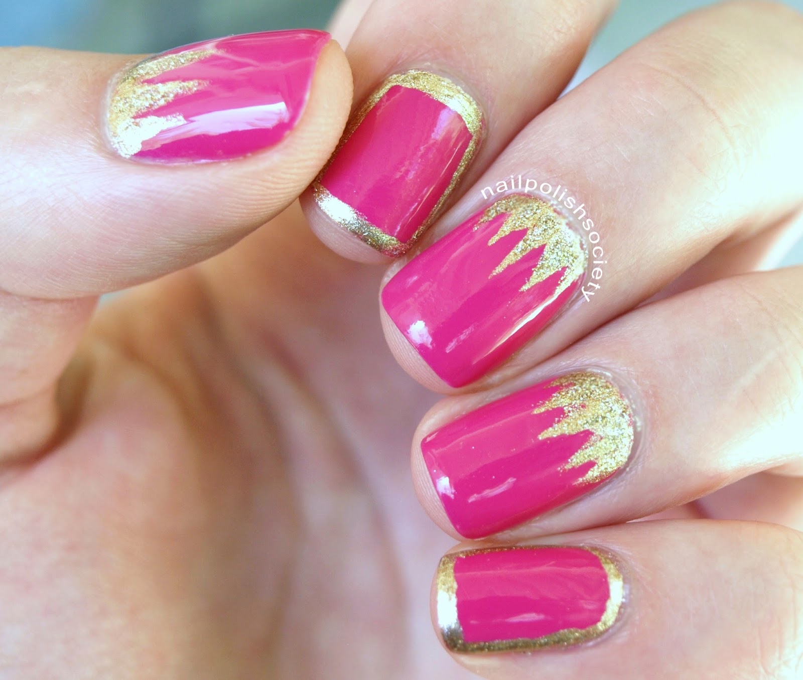 Nail Polish Society: Royally Pink and Gold