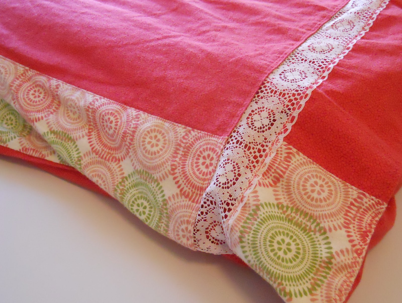 Corner Window Crafts Pillowcase w/Flap Tutorial