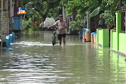 Banjir Rendam Kawasan Pemukiman, Jalan Hingga Sawah