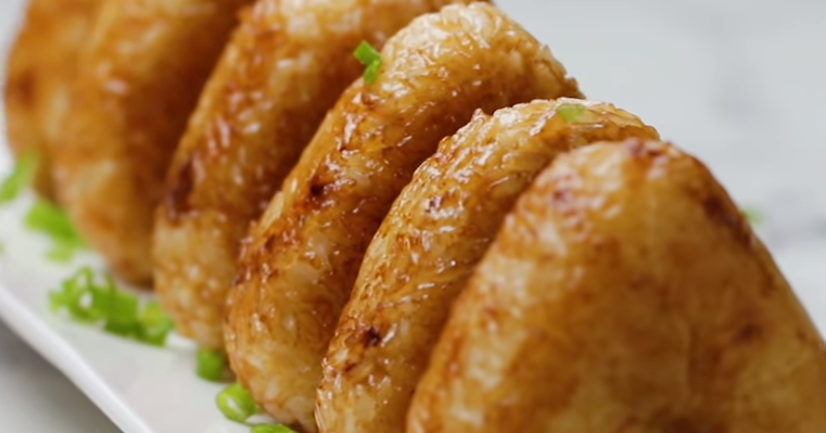 Beef Broccoli-Stuffed Rice Triangles #beef #poke #cake #spaghetti >> # ...