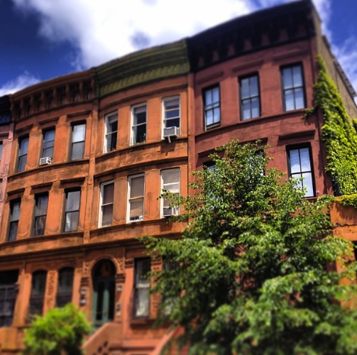 H A R L E M + B E S P O K E ☞ DWELL Harlem Record Selling Townhouses