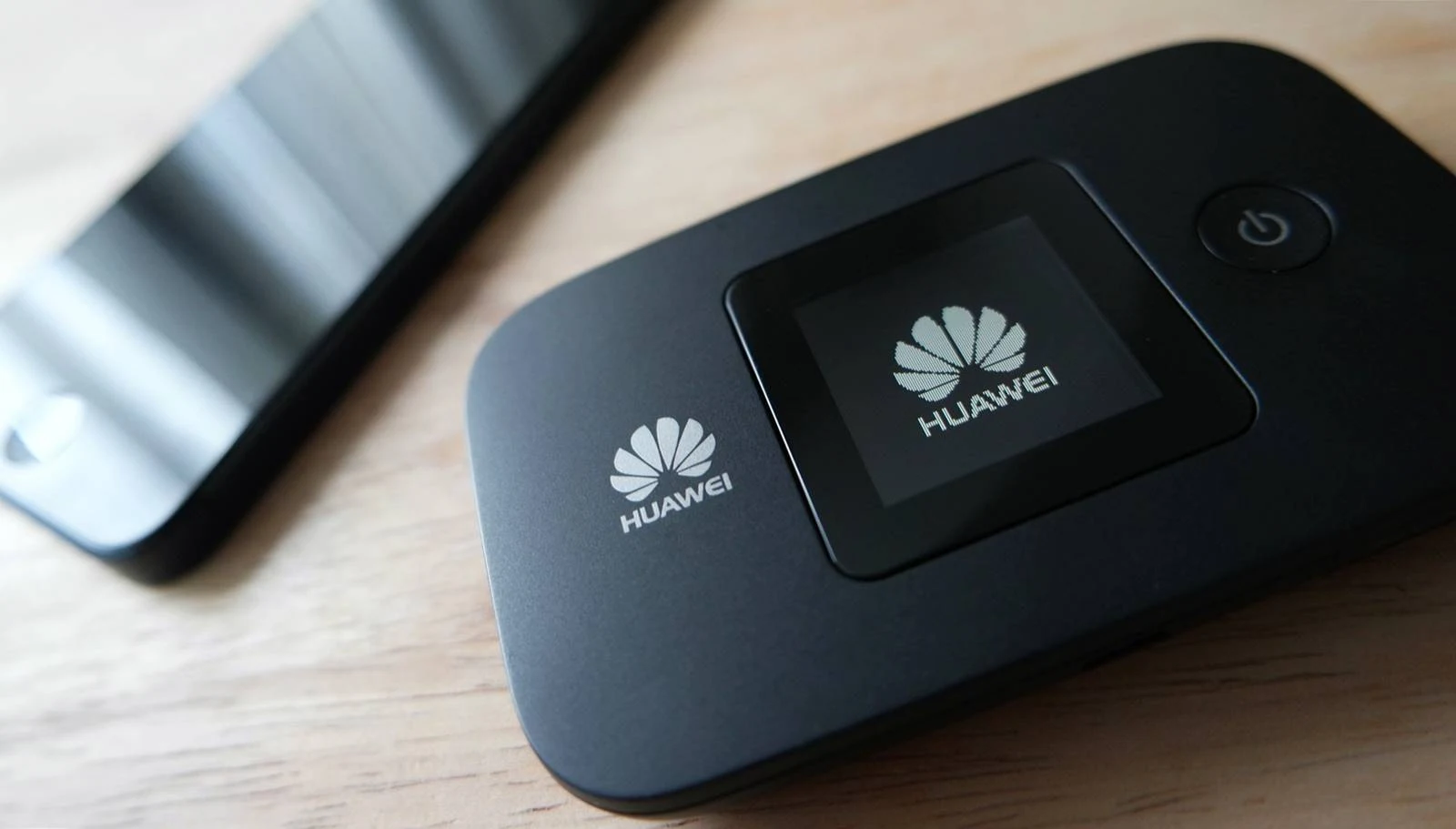 台灣-WiFi機-WiFi分享器-推薦-台灣租借WiFi-台灣4G吃到飽WiFi機-隨身WiFi-CP值-便宜WiFi機-4G上網-網路