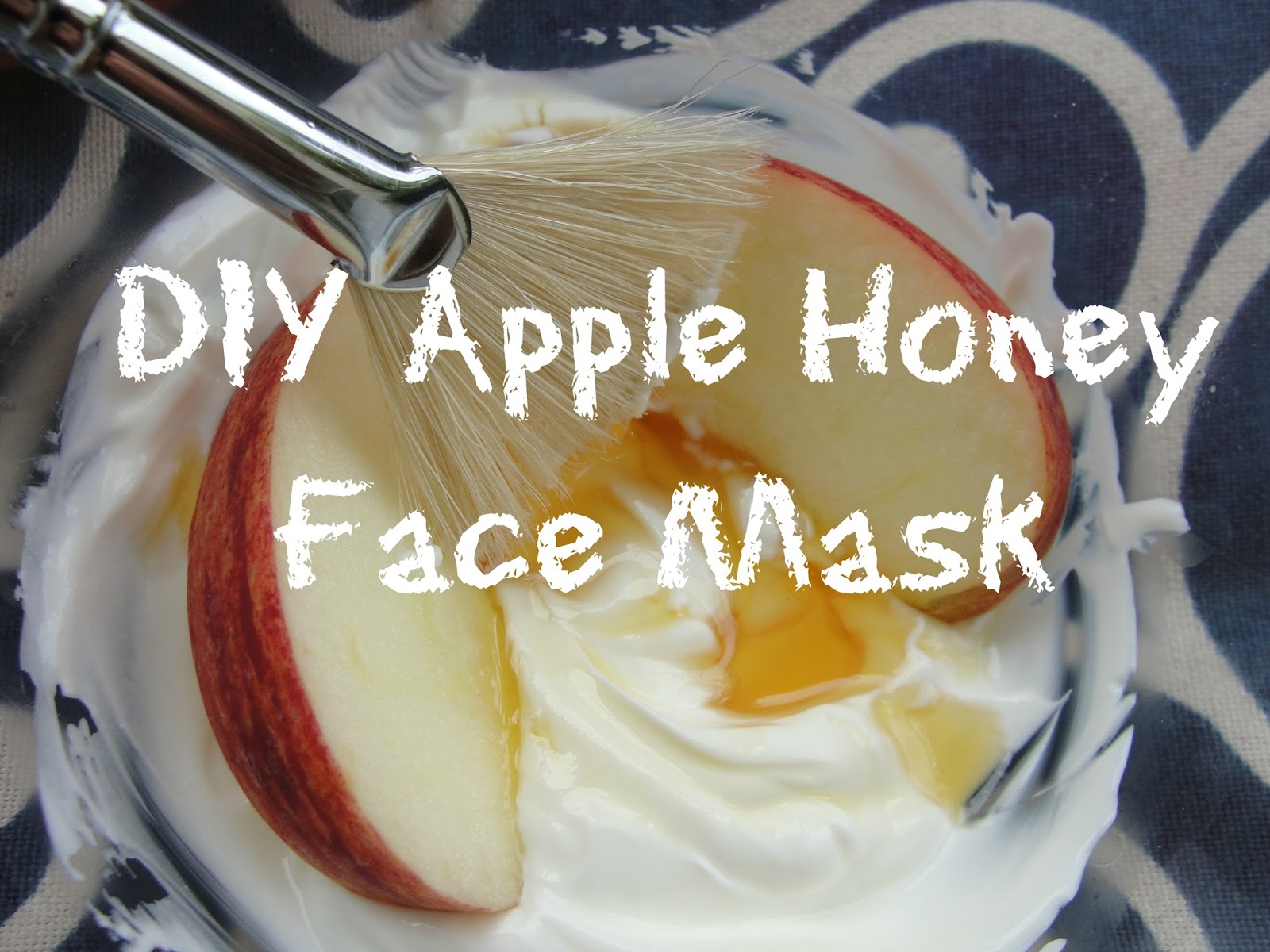 DIY APPLE HONEY MASK FOR BABY SOFT SKIN!