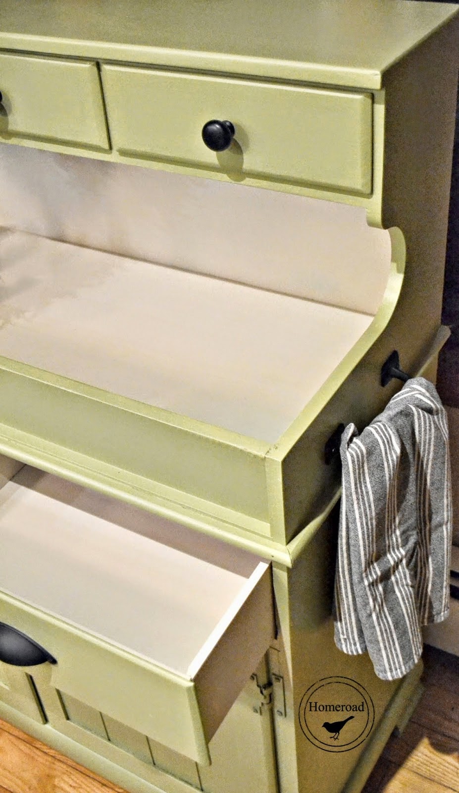 How to Turn a Dry Sink into a Potting Bench