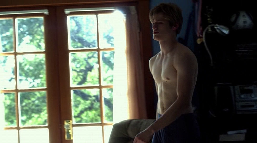 The Stars Come Out To Play: Lucas Till - Shirtless & Barefoot in "...