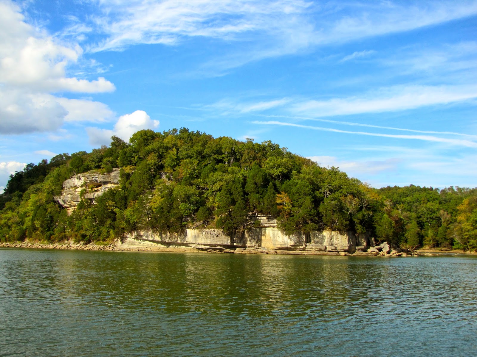 Pink 'N Blue View : Kentucky Lake Tennessee River 7 Oct-12 Oct