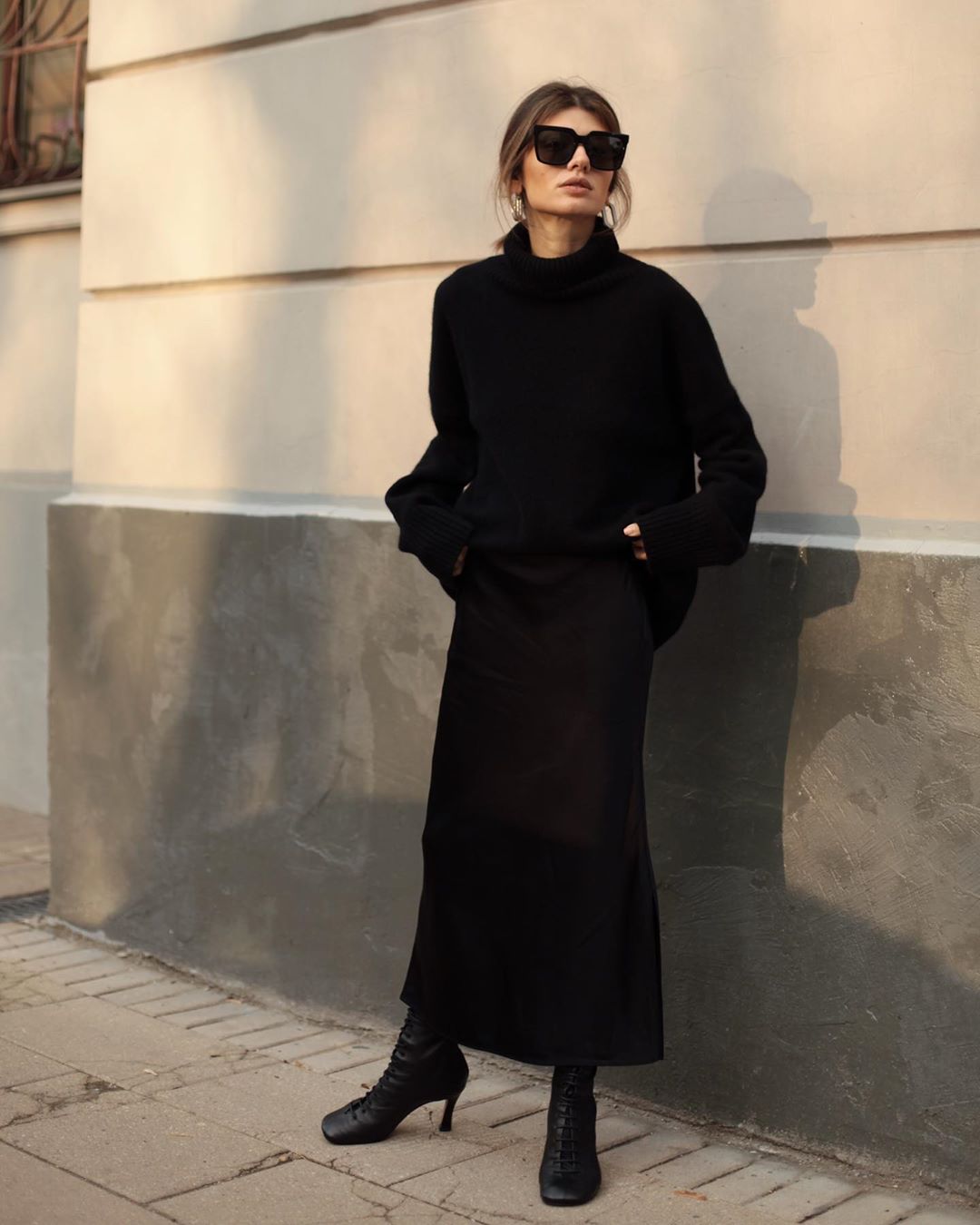 Style & Blogger Inspiration ~ Mari Mikh Stylist VOGUE Russia. | Cool ...