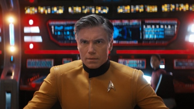 The Wertzone Cbs All Access Developing Captain Pike Tv Series