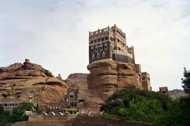 صنعاء : بني قبل اكثر من 5000عام ودمره الأتراك قبل 400عام ،،، معلومات مذهلة عن دار الحجر