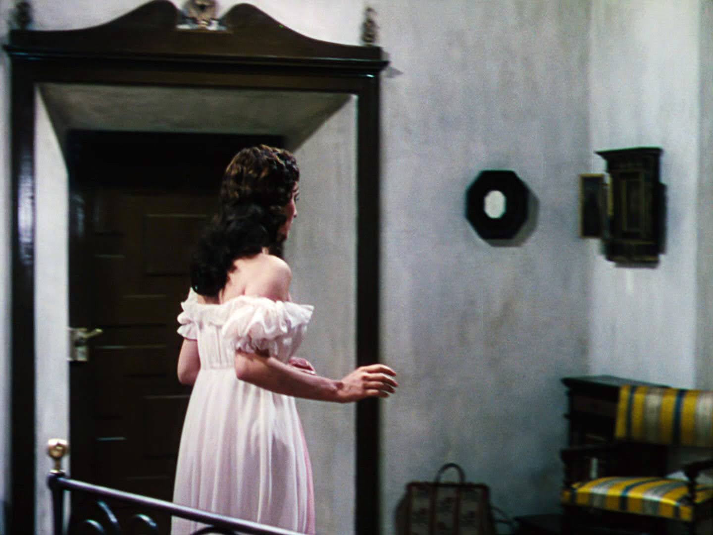 Le fils de Caroline chérie MOSTBEAUTIFULGIRLSCAPS