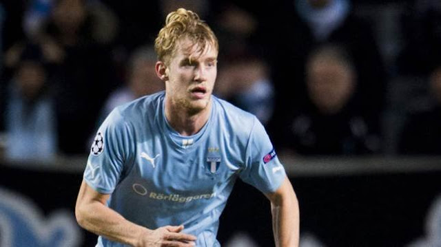 Επανέρχεται για Ελάντερ