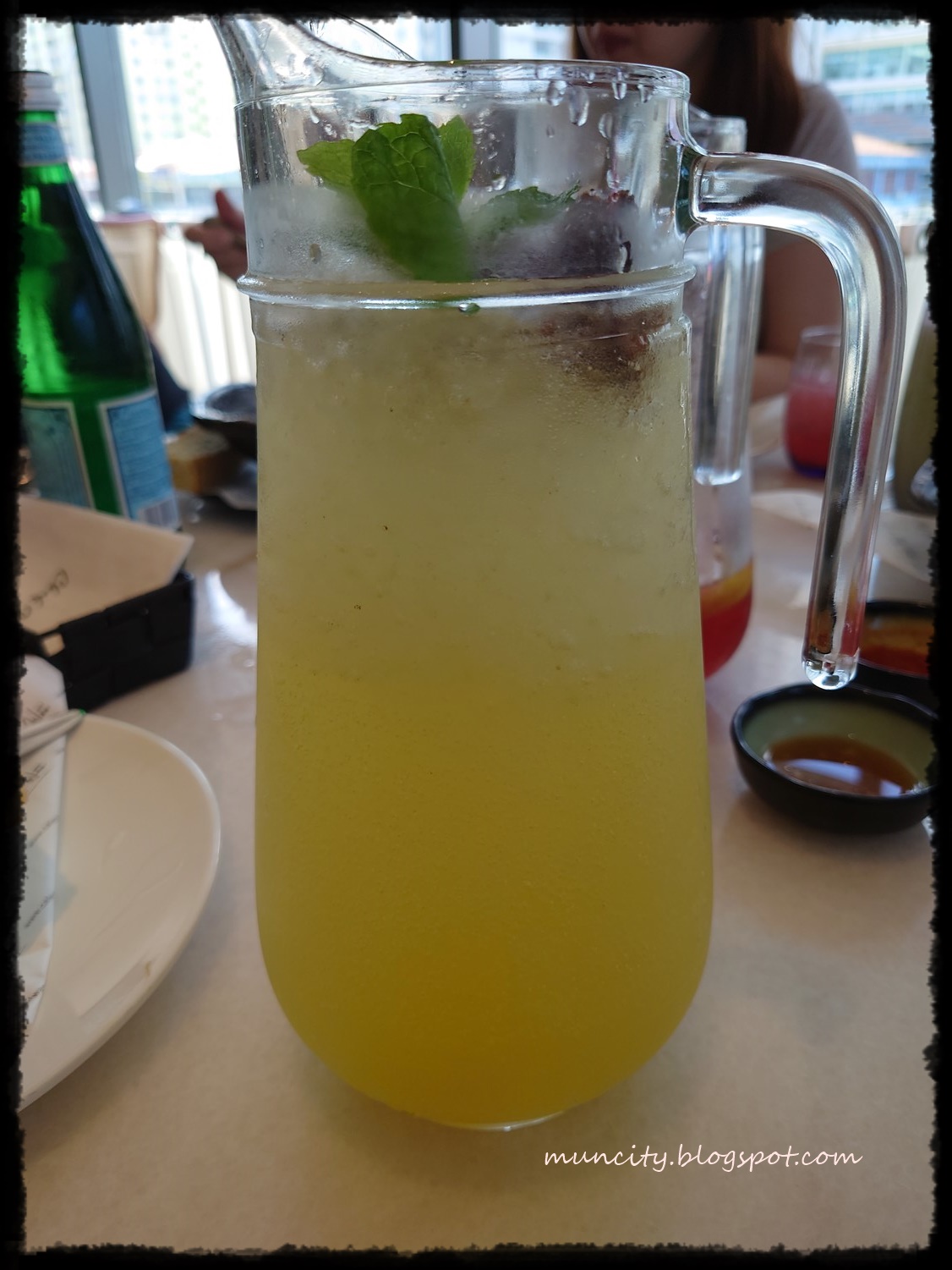 Melaka latte Lalalaland…