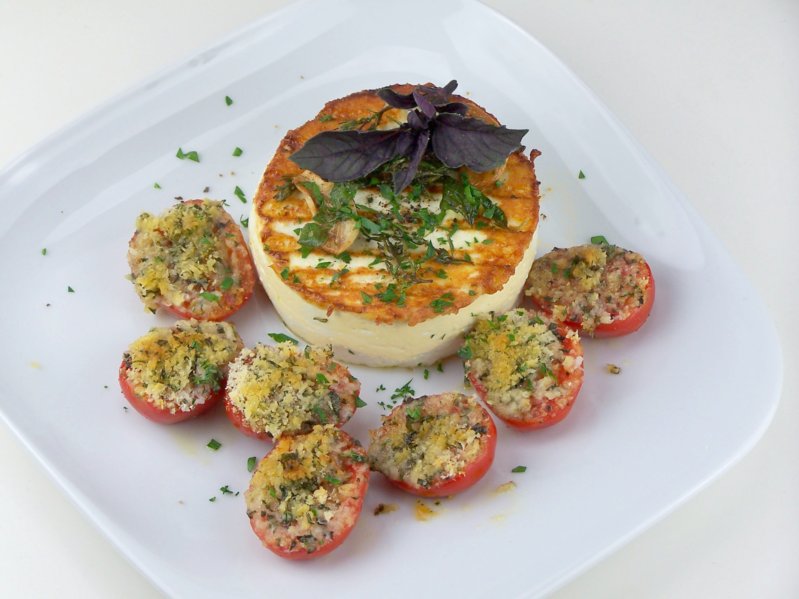 Gratinierte Tomaten zu marinierten Grillkäse - Feelgoodrecipes