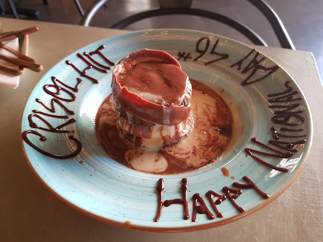 food blogger dubai crisol sharjah fusion american mexican spanish chocolate brownie icecream dessert