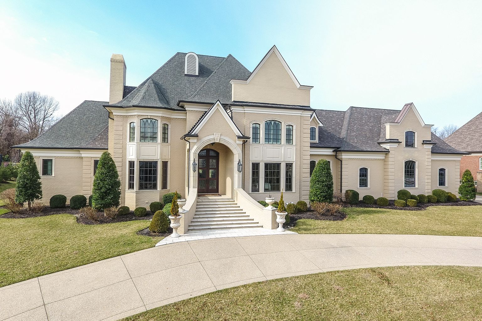 10,000 Square Foot Brick Mansion In Prospect, KY THE AMERICAN MANION