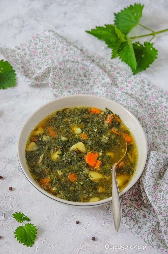 Obiad gotowy! Zupa z pokrzywy
