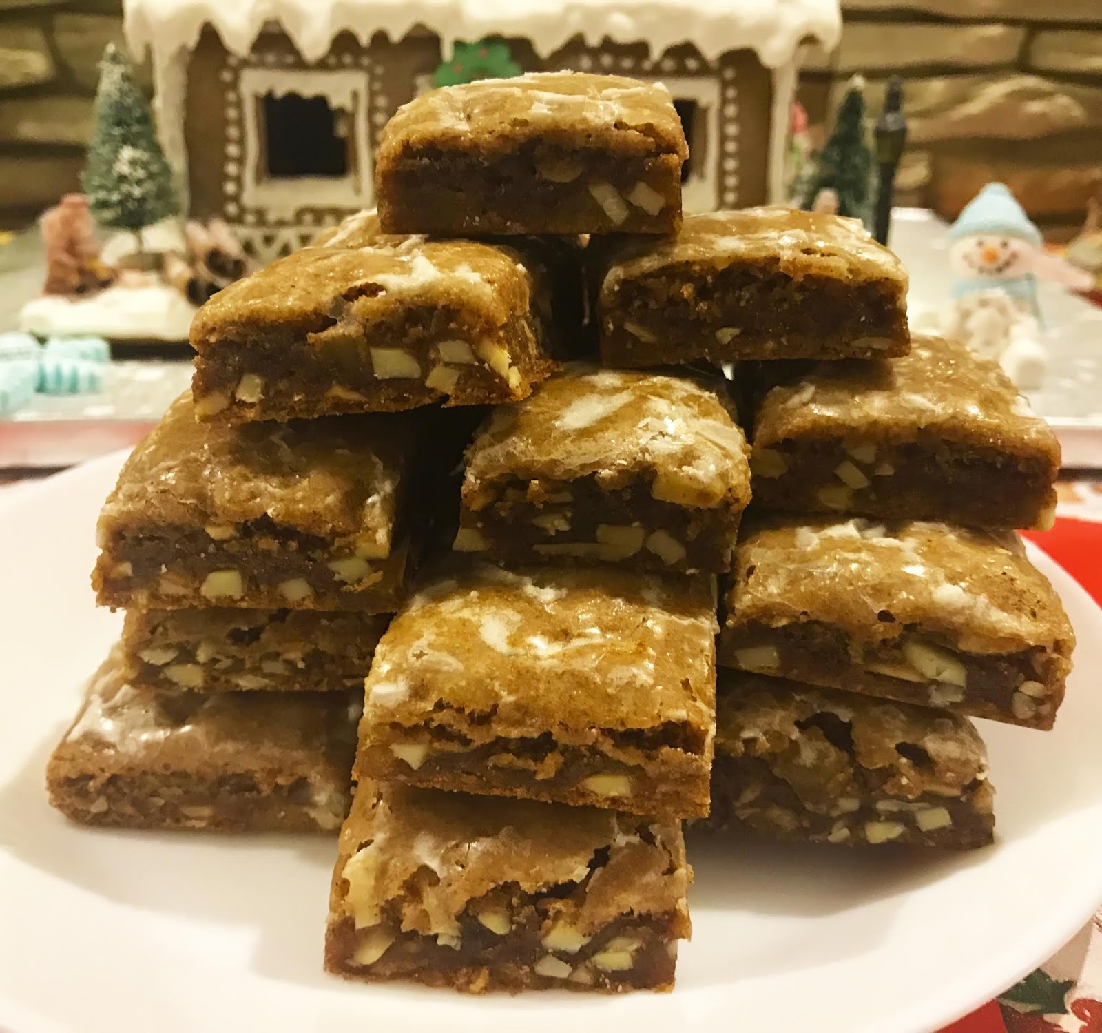 Лекерли или коледни сладки от Базел | Киселинка