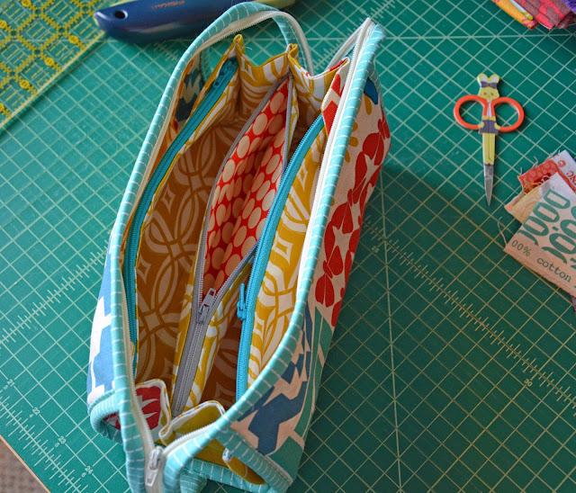 Pink Castle Blog: The Sew Together Bag