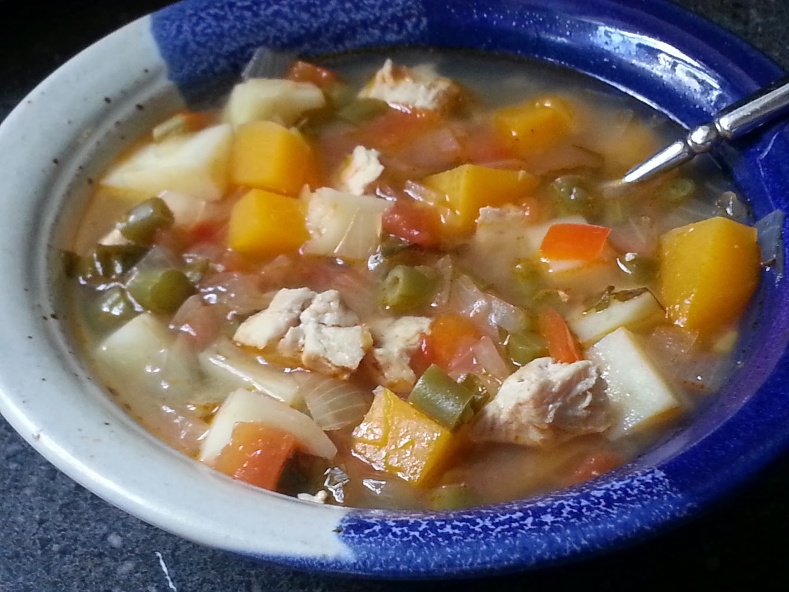 full tummies Farmer's Market Chicken Vegetable Soup