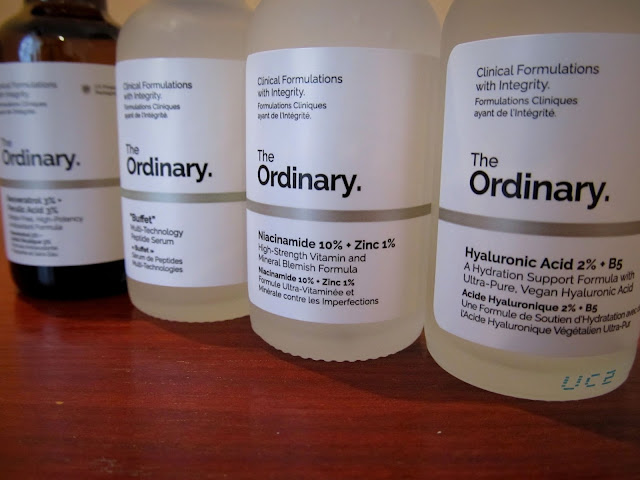 The Ordinary: Буфет, Ніацинамід, Гіалуронова кислота, Ресвератрол та Ферулова кислота