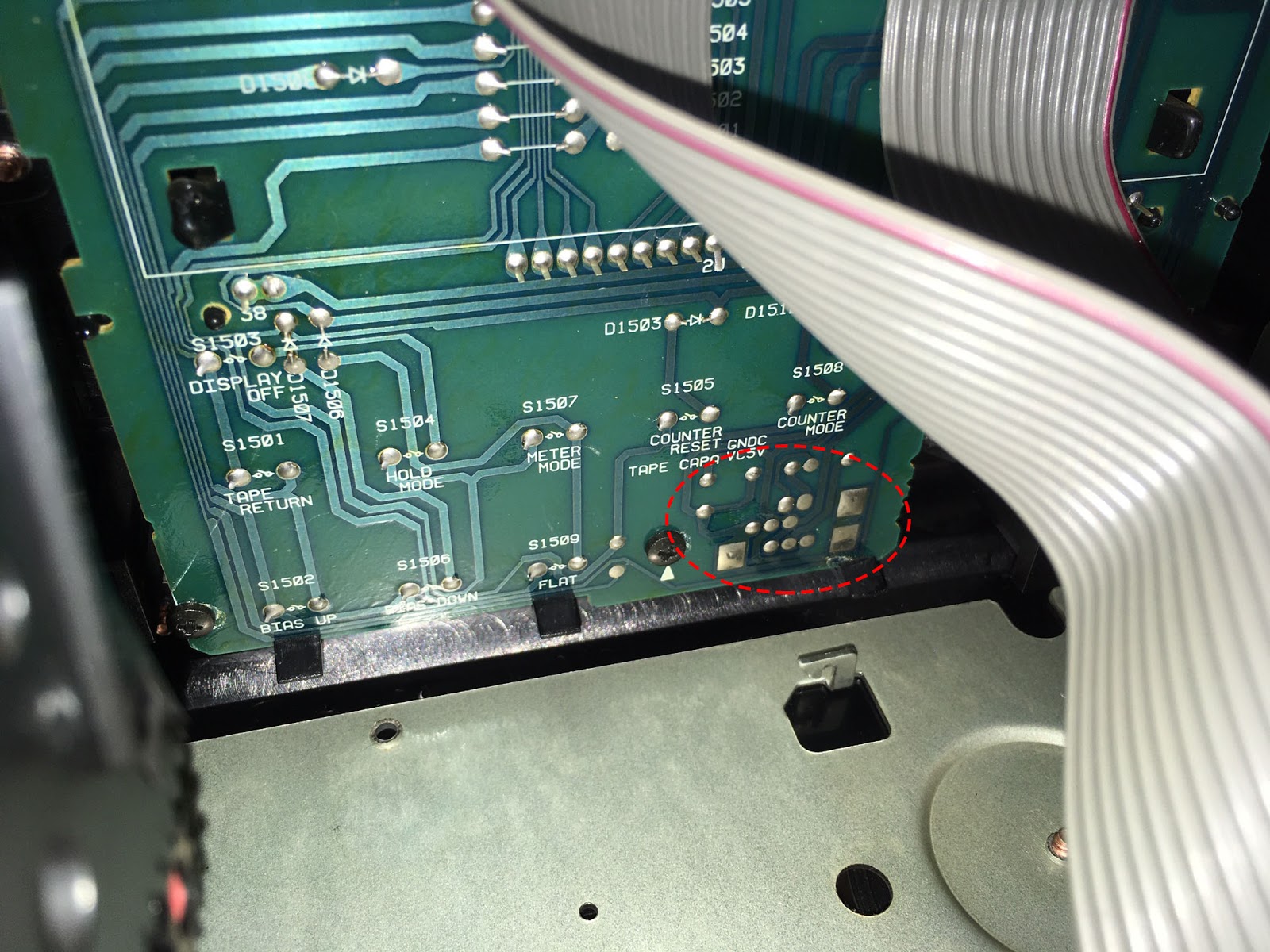 to Tape Hacks PART 1 Pioneer CTS820S DIY Infrared receiver