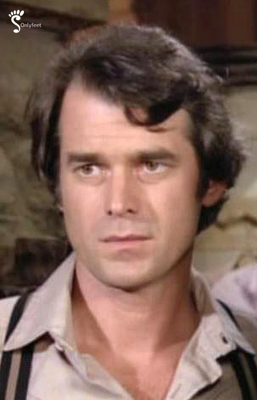 Only Feet: Stan Ivar