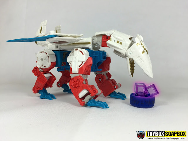 transformers combiner wars voyager sky lynx