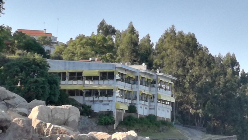 Restaurante panorâmico Lago Verde