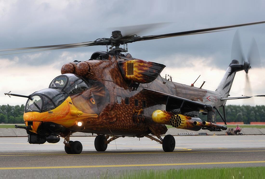 Helicoptero MIL MI35 Hind. (Hungria) Helicoptero MIL MI35 Hind. (Hungria)